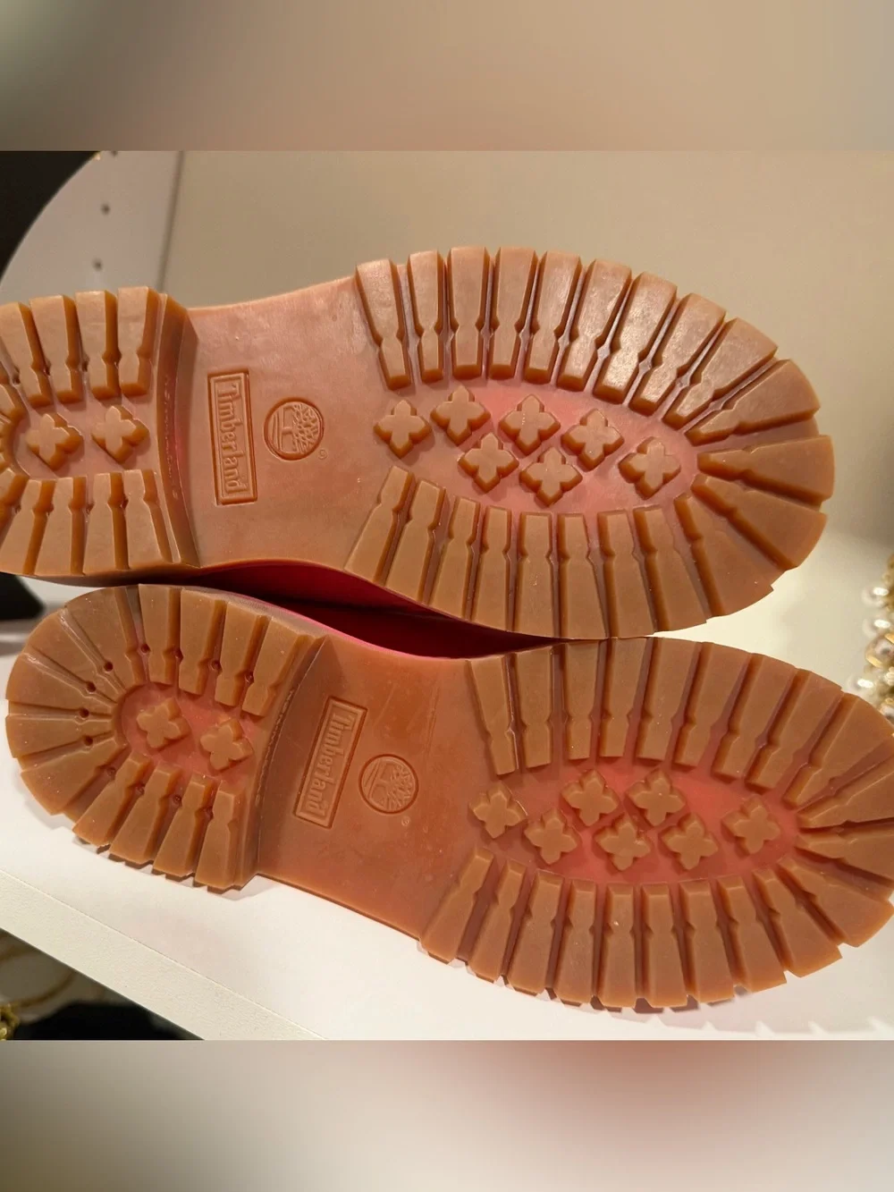 Timberland Youth Size 1 Pink